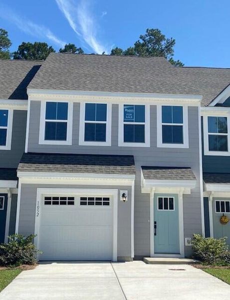 Image 20 of a home in Crescent Cove.