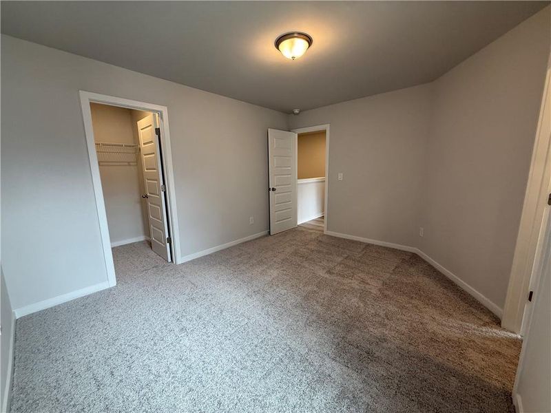 Spacious, unfurnished interior of a new home in The Towns at Auburn Station West, Auburn (Image 13).
