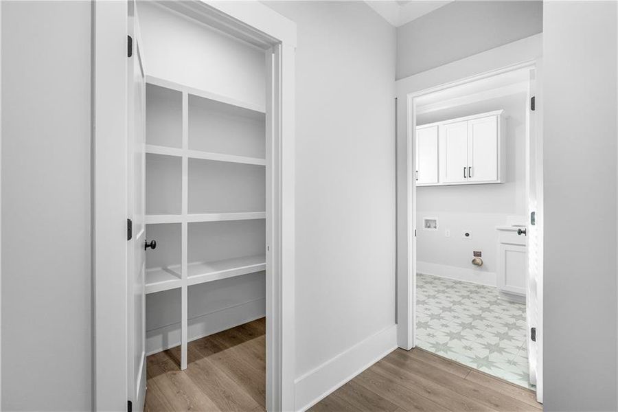 Spacious, unfurnished interior of a new home in Stonegate, Monroe (Image 20).