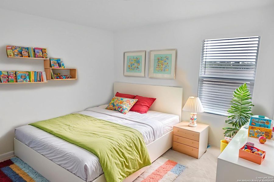 Image 27 of a home in Southton Meadows: Stonehill Collection.