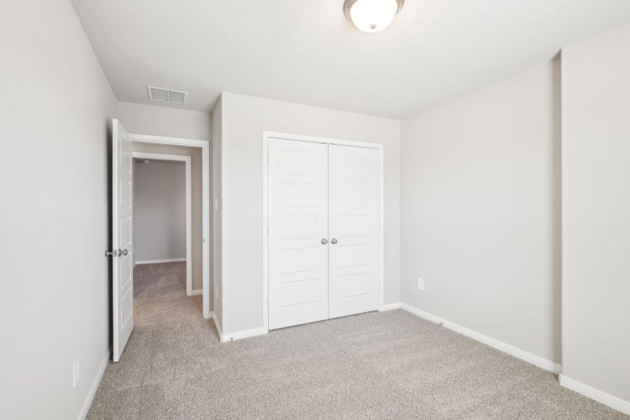 Photo is not of the actual home but is an inspirational photo of builder’s model home and may depict options, furnishings, and/or decorator features that are not included.