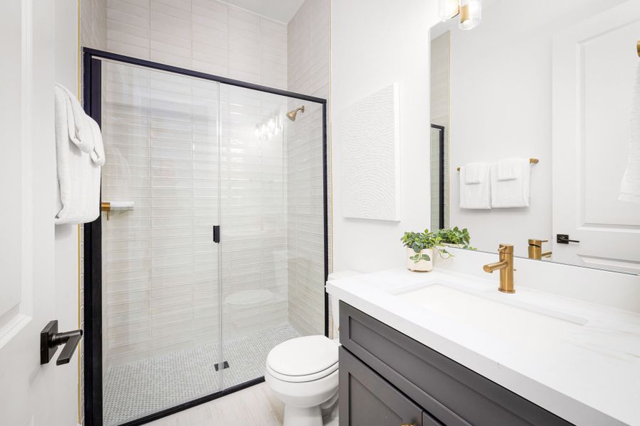 Representative furnished interior of a home built from the Gillett by Pulte Homes in Kuempel Farms, Pflugerville (Image 60).