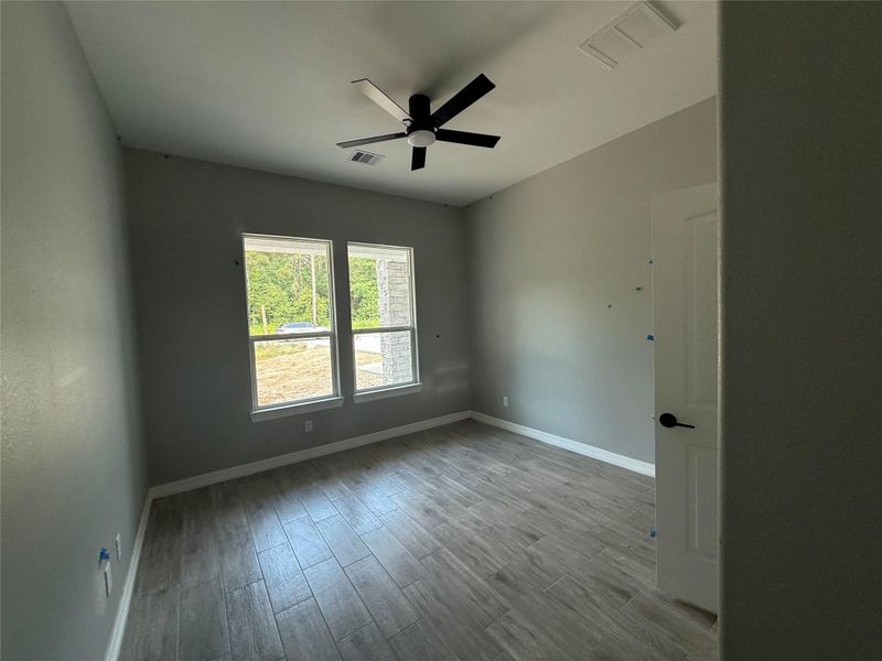 Spacious, unfurnished interior of a new home in , Dayton (Image 29).