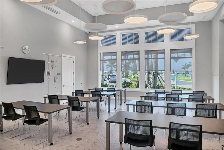 Community amenities in , Parrish (Image 46).
