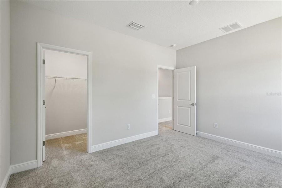 Spacious, unfurnished interior of a new home in Crestwood Estates, Valrico (Image 19). Spacious, unfurnished interior of a new home in Crestwood Estates, Valrico (Image 19).