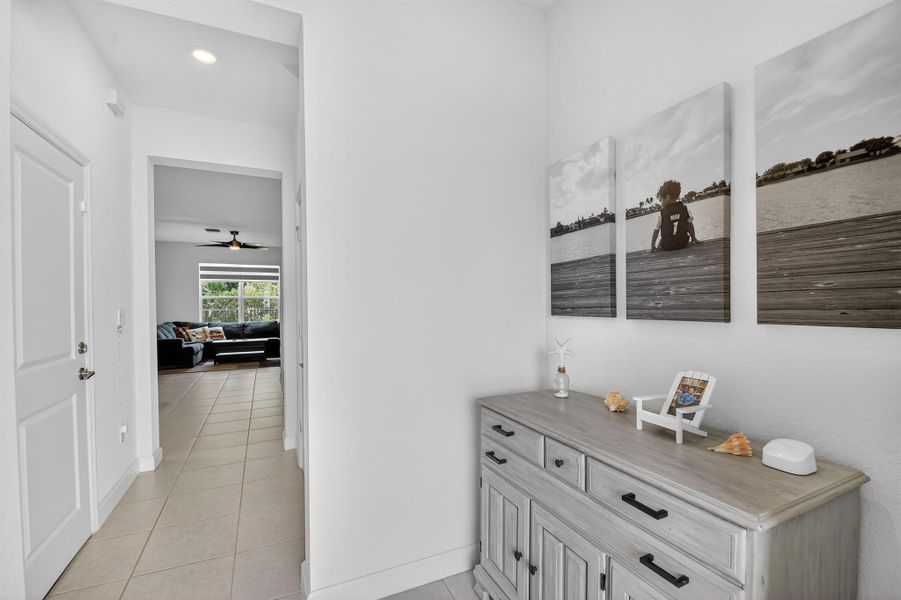 Furnished interior view inside a new home in , Lake Worth (Image 35).