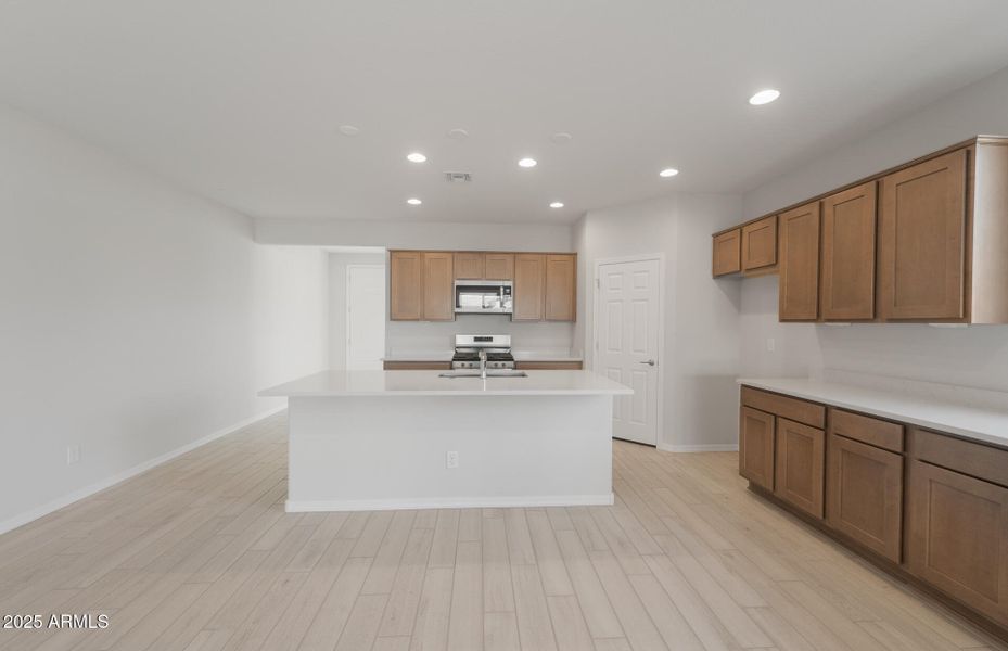 Cafe/Kitchen Cafe/Kitchen