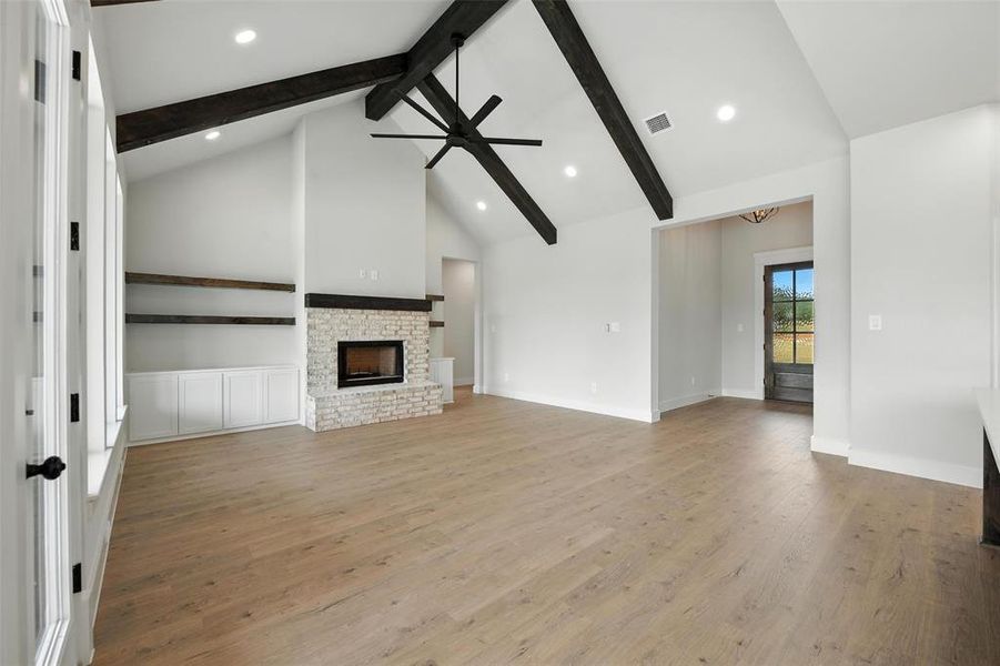 Image 36 of a home in .