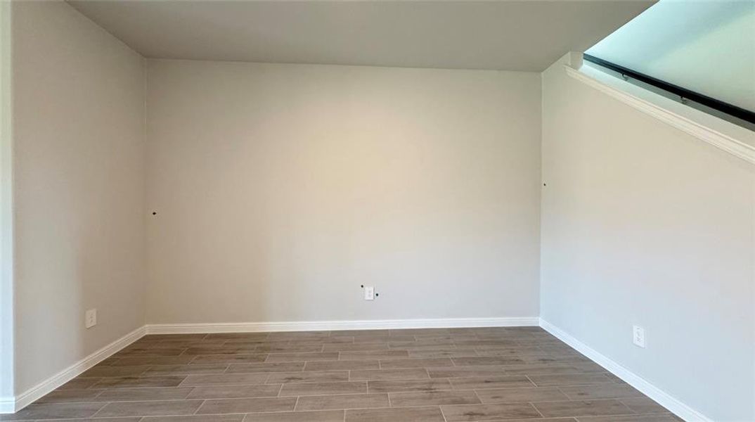 Spacious, unfurnished interior of a new home in The Canyons, Keene (Image 12).