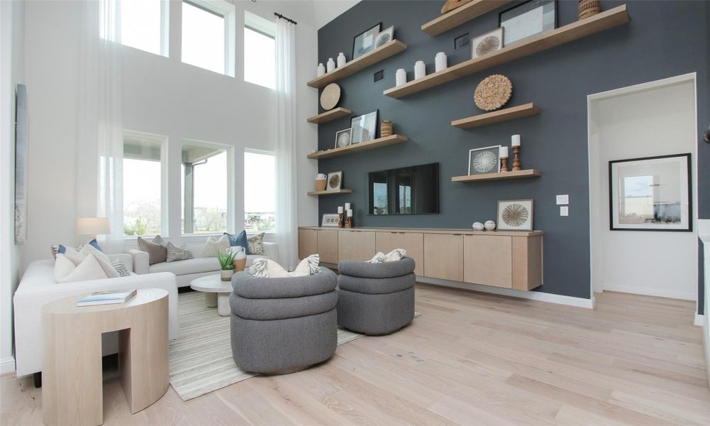 Model home photos of similar floorplans, not pictures of actual home. Model home photos of similar floorplans, not pictures of actual home.