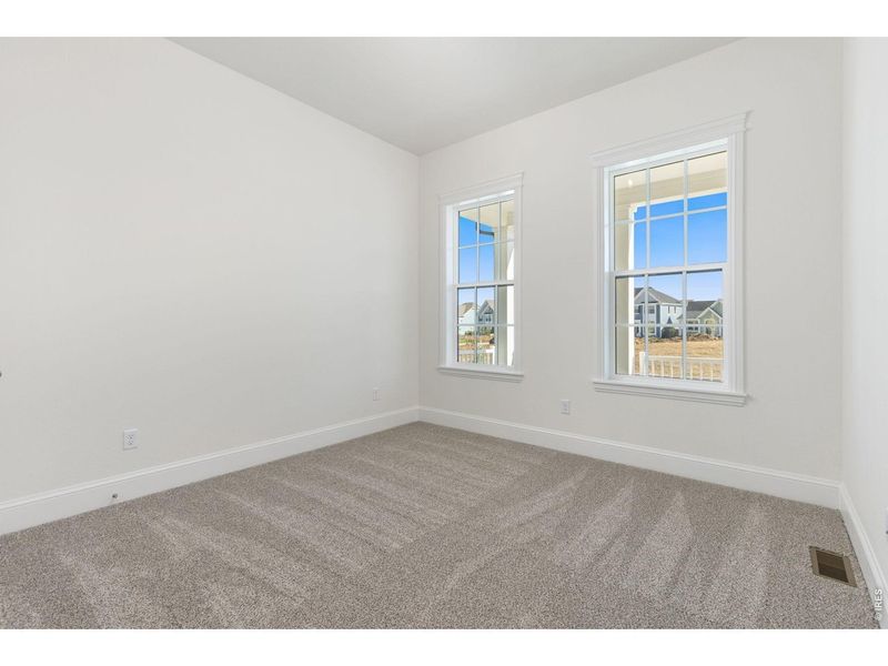Spacious, unfurnished interior of a new home in Westerly, Erie (Image 24).