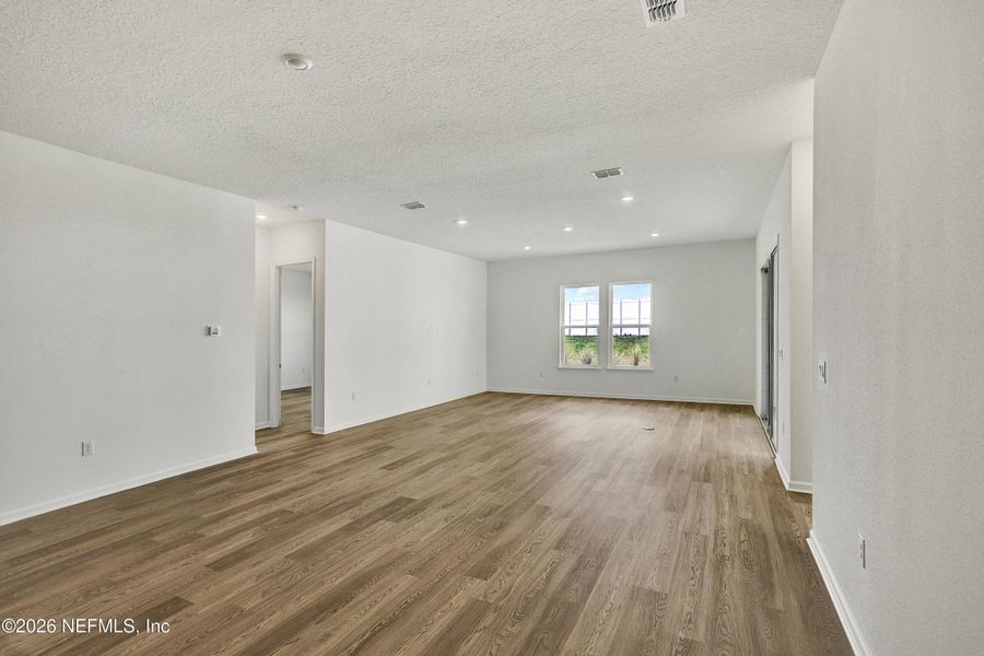 Spacious, unfurnished interior of a new home in , St. Augustine (Image 18).
