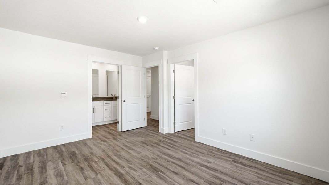 Spacious, unfurnished interior of a new home in The Arbor Townhomes, Kingsport (Image 21).