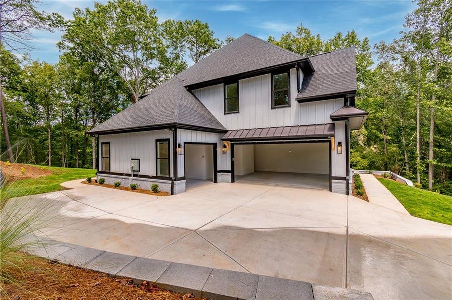 Image 57 of a home in .