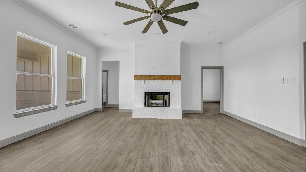 Representative unfurnished interior of a home built from the Jarrett 2 by Zeal Home Builders in Sunrise Point, Weatherford (Image 15).