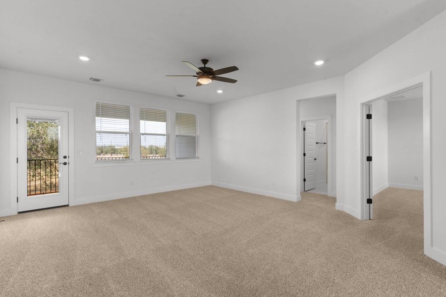 Spacious, unfurnished interior of a new home in Highland Village, Georgetown (Image 47). Spacious, unfurnished interior of a new home in Highland Village, Georgetown (Image 47).