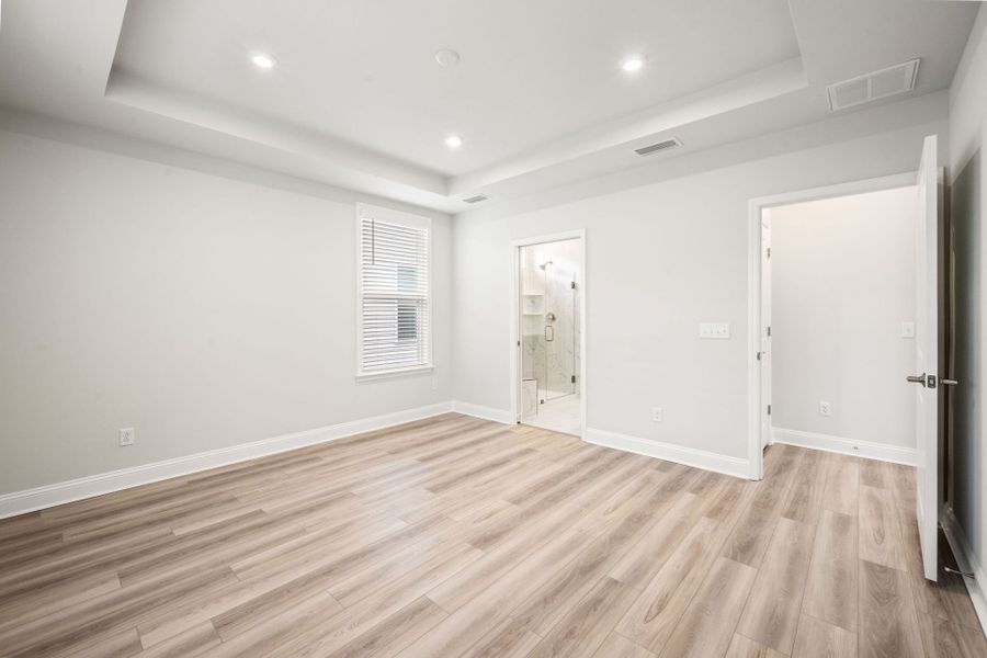 Spacious, unfurnished interior of a new home in Del Webb Savannah at Heartwood, Richmond Hill (Image 43). Spacious, unfurnished interior of a new home in Del Webb Savannah at Heartwood, Richmond Hill (Image 43).