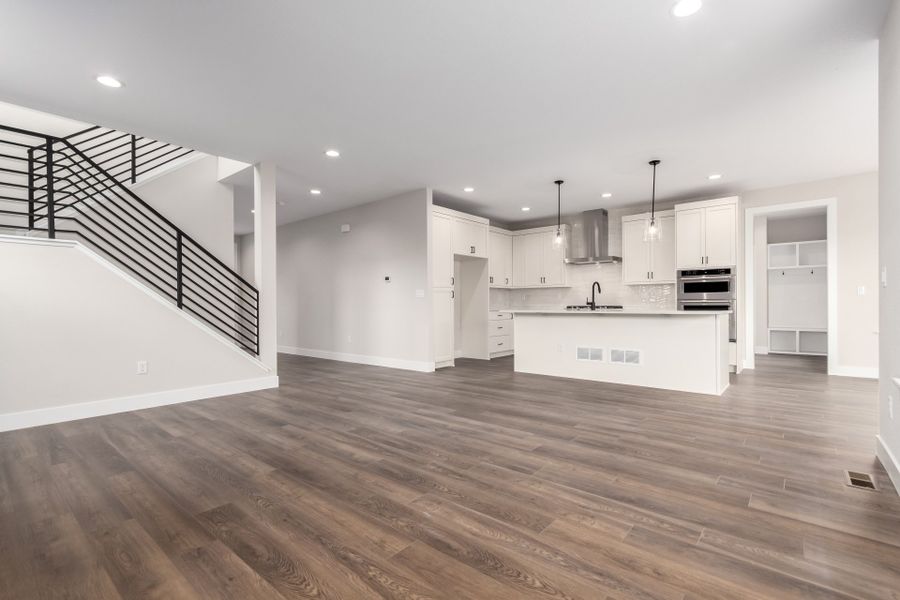 Spacious, unfurnished interior of a new home in West Grange, Longmont (Image 24).