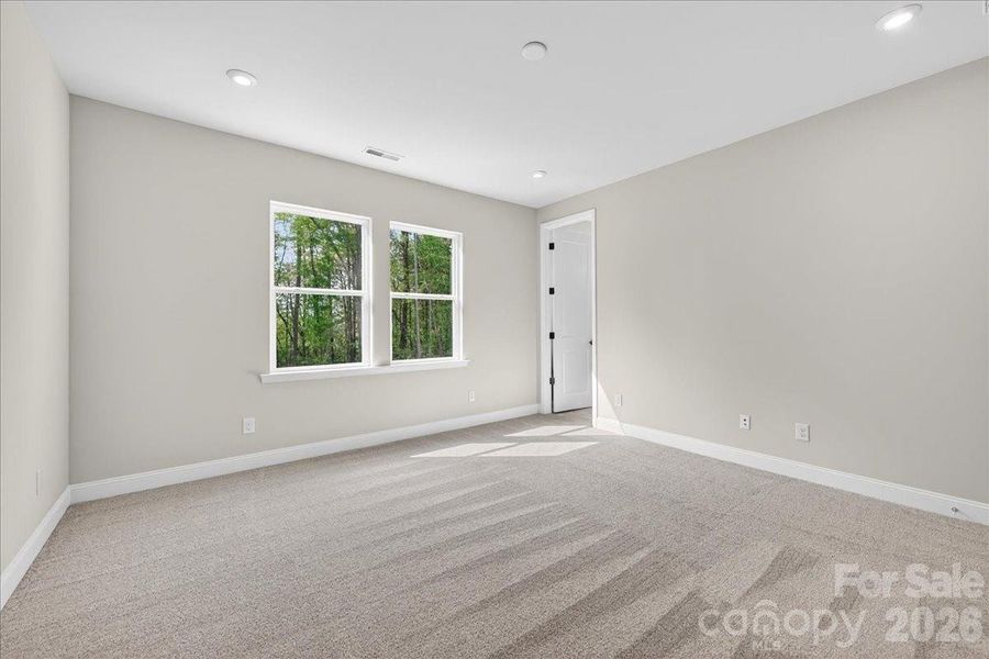 Light filled primary en suite