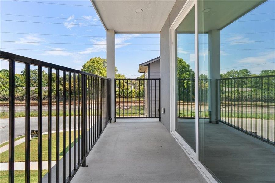 Exterior details and patio area of a home in , Dallas (Image 3).