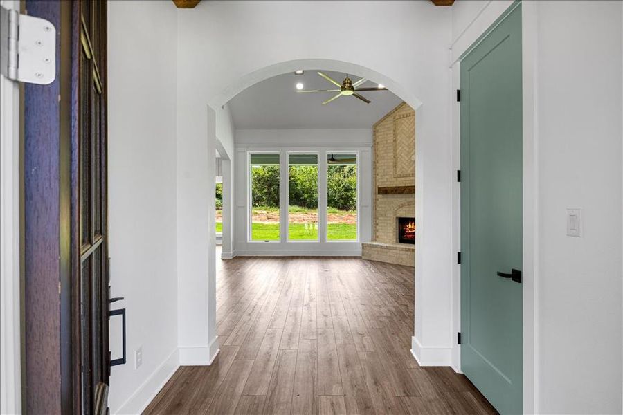 Spacious, unfurnished interior of a new home in , Jacksonville (Image 19). Spacious, unfurnished interior of a new home in , Jacksonville (Image 19).