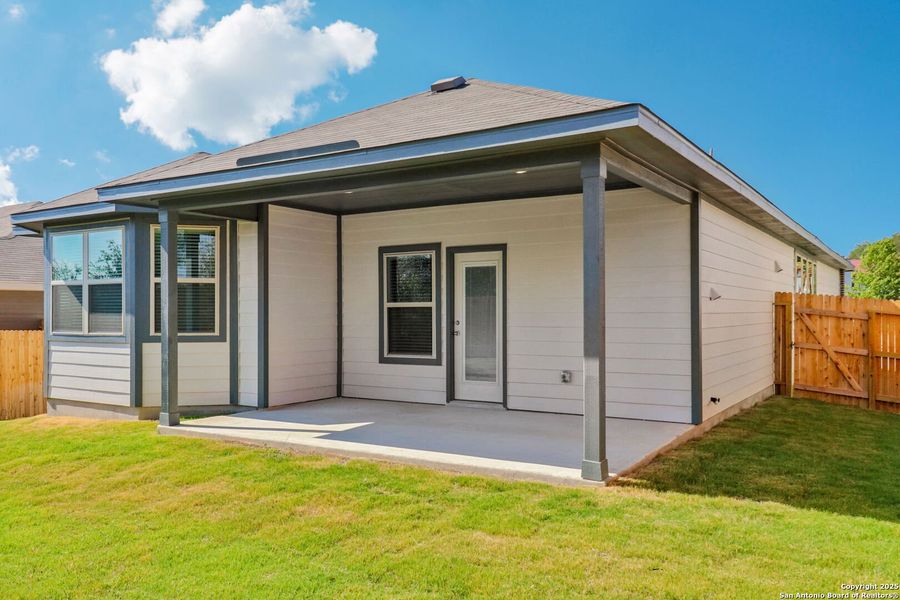 Exterior details and patio area of a home in Royal Crest, San Antonio (Image 24). Exterior details and patio area of a home in Royal Crest, San Antonio (Image 24).
