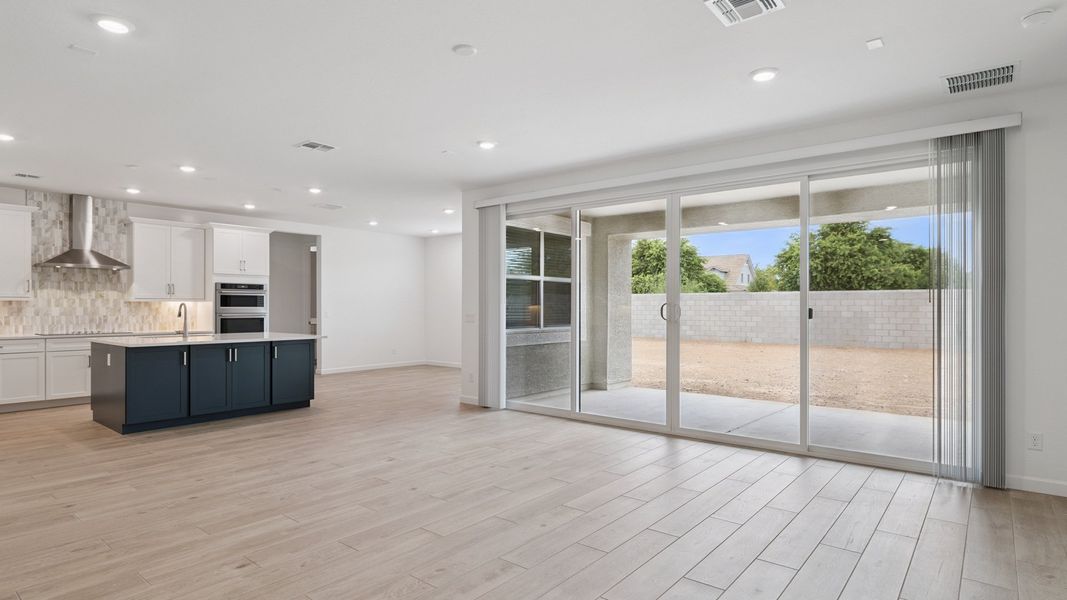 Spacious, unfurnished interior of a new home in Zanjero Pass, Waddell (Image 25). Spacious, unfurnished interior of a new home in Zanjero Pass, Waddell (Image 25).