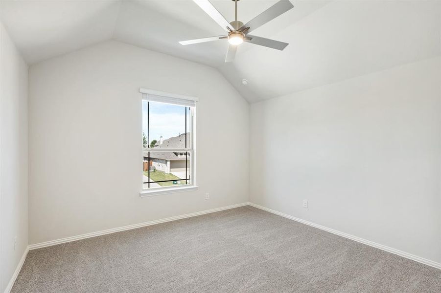Spacious, unfurnished interior of a new home in Liberty, Melissa (Image 25).
