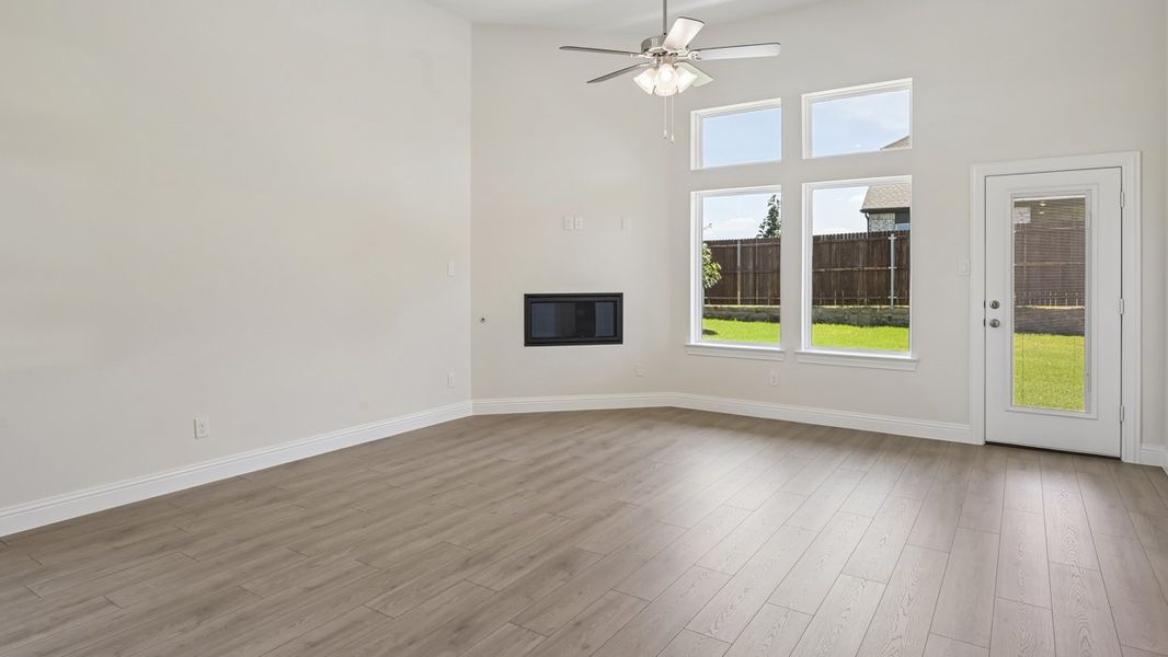 Spacious, unfurnished interior of a new home in Silverado, Aubrey (Image 8). Spacious, unfurnished interior of a new home in Silverado, Aubrey (Image 8).