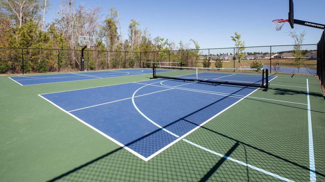 Community amenities in The Willows at Blake Farm, Wilmington (Image 31).