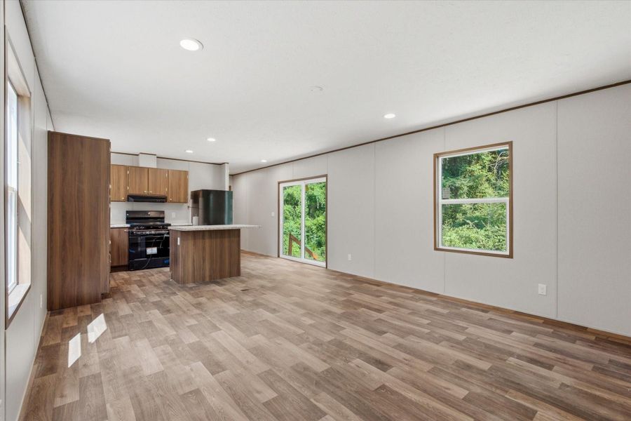 Spacious, unfurnished interior of a new home in , Onalaska (Image 12). Spacious, unfurnished interior of a new home in , Onalaska (Image 12).