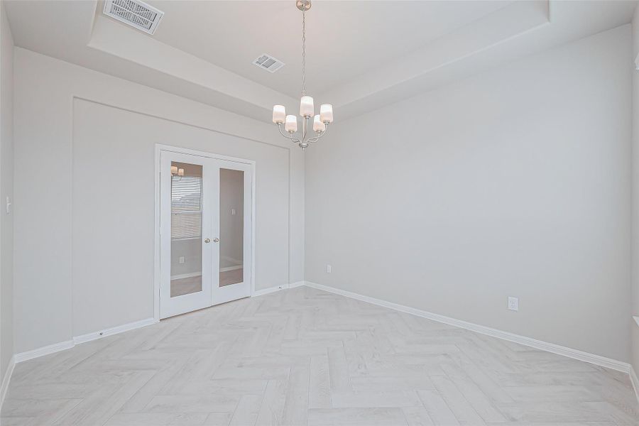 Spacious, unfurnished interior of a new home in La Segarra, Brookshire (Image 37).