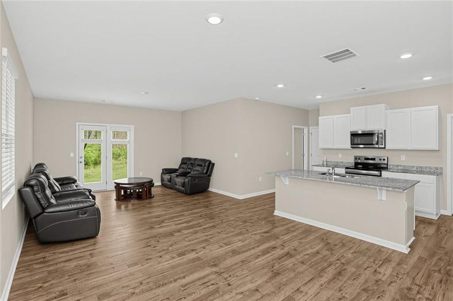 Furnished interior view inside a new home in Etowah Preserve, Dawsonville (Image 17).