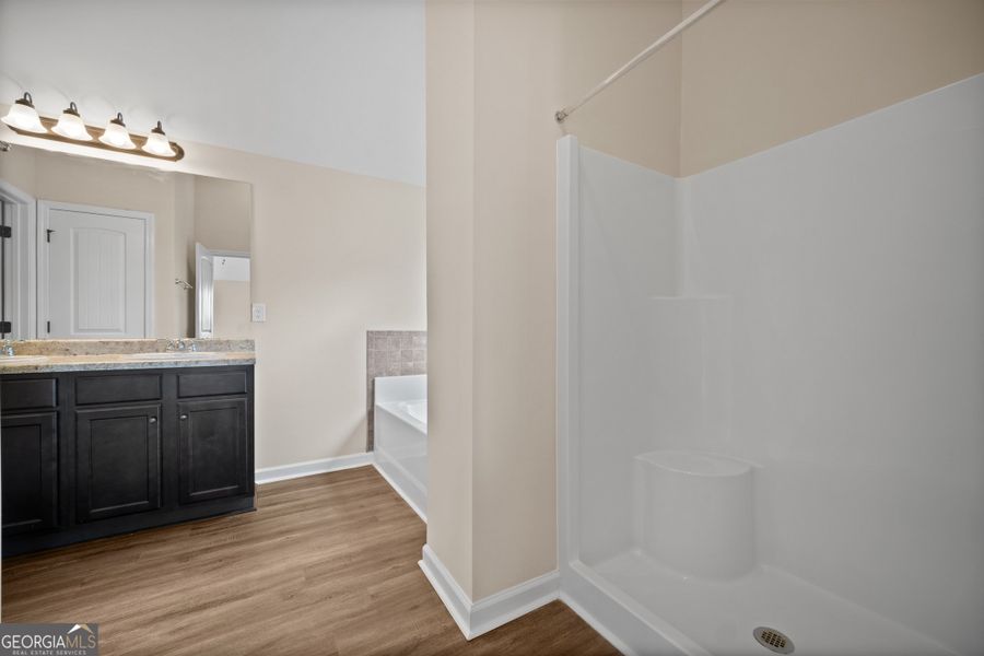 Furnished interior view inside a new home in Fox Crossing, Griffin (Image 5). Furnished interior view inside a new home in Fox Crossing, Griffin (Image 5).