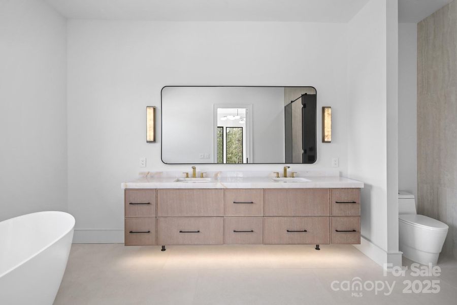 Image 35 of a home in .