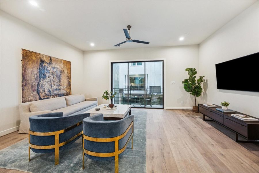 Furnished interior view inside a new home in Willowbend Point, Houston (Image 7).