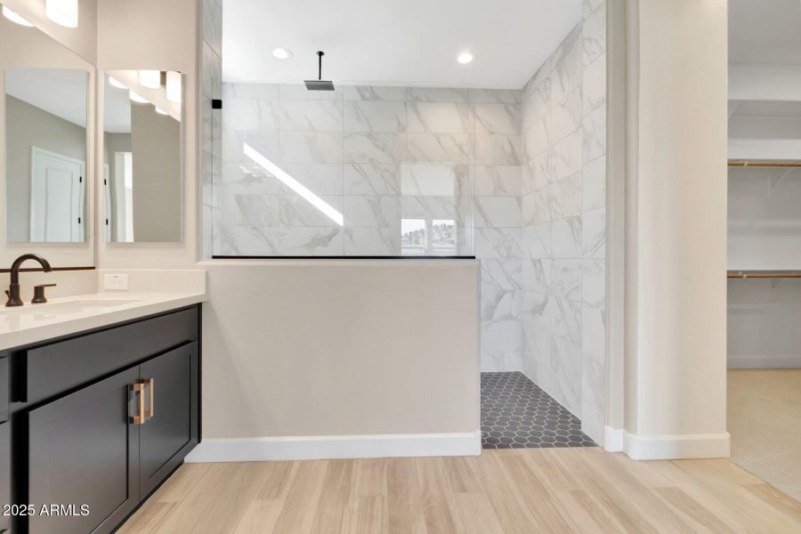 Homesite77-011 Homesite77-011