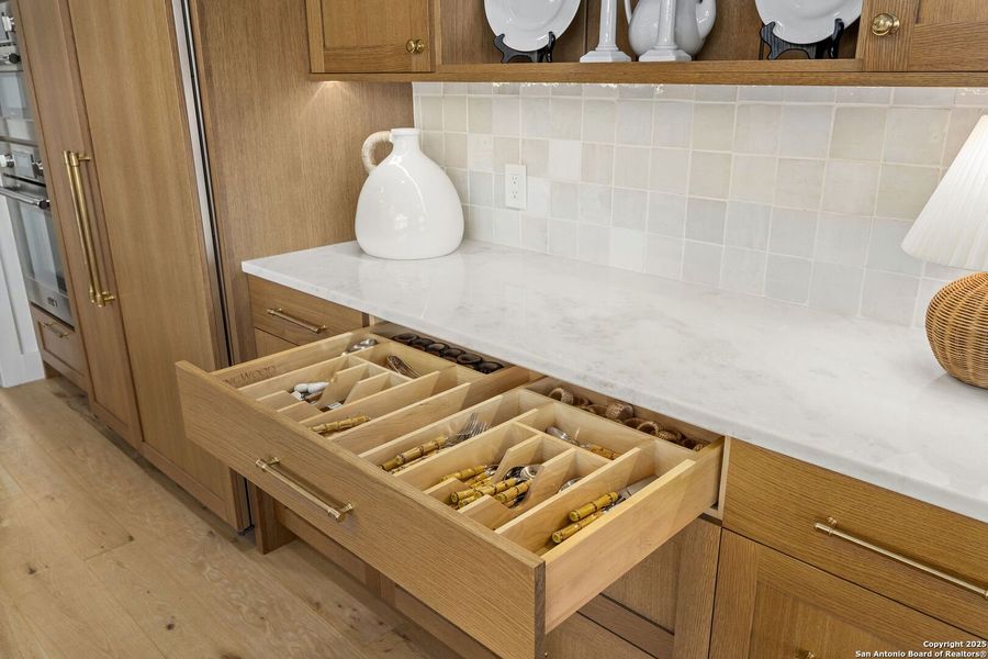 Furnished interior view inside a new home in , Kingsland (Image 32). Furnished interior view inside a new home in , Kingsland (Image 32).