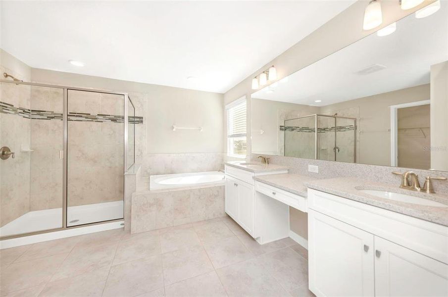 Furnished interior view inside a new home in , Zephyrhills (Image 16).