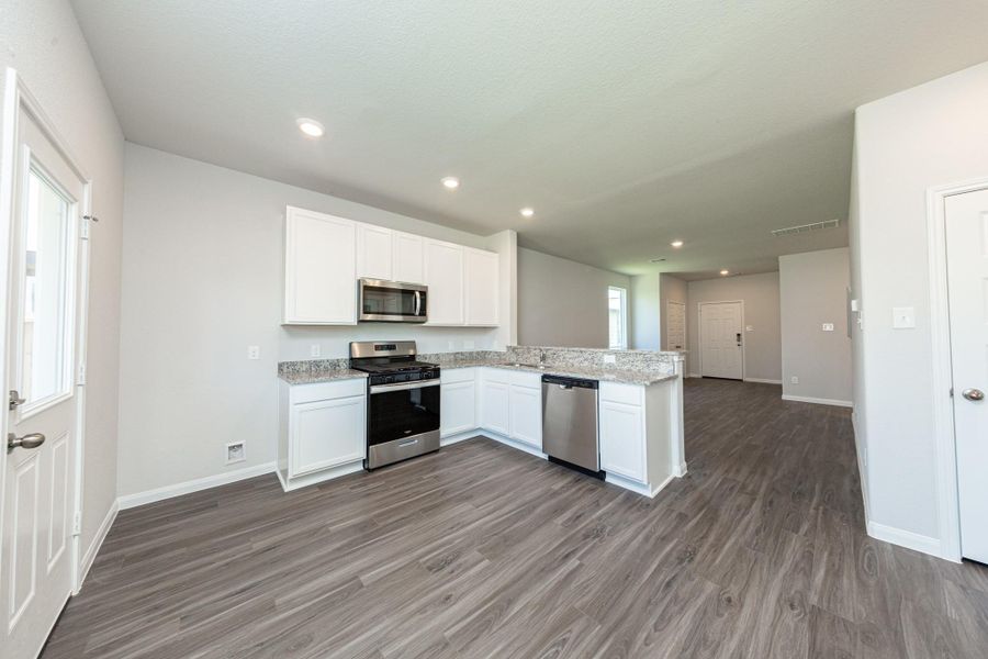 Image 17 of a home in Cliffstone Hills. Image 17 of a home in Cliffstone Hills.