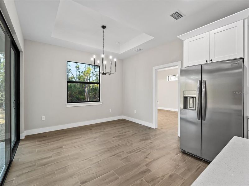 Spacious, unfurnished interior of a new home in , Port Charlotte (Image 22).