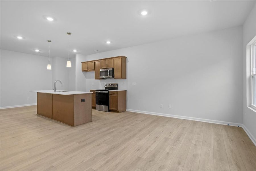 Image 27 of a home in Renaissance at White Oak.