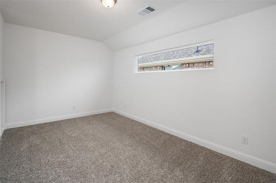 Spacious, unfurnished interior of a new home in Walden Pond, Forney (Image 22).
