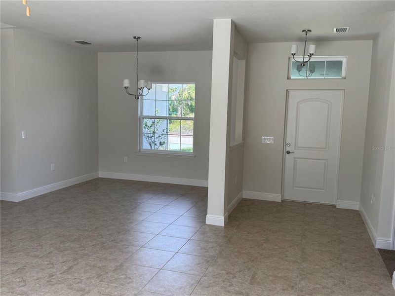 Spacious, unfurnished interior of a new home in , North Port (Image 9).