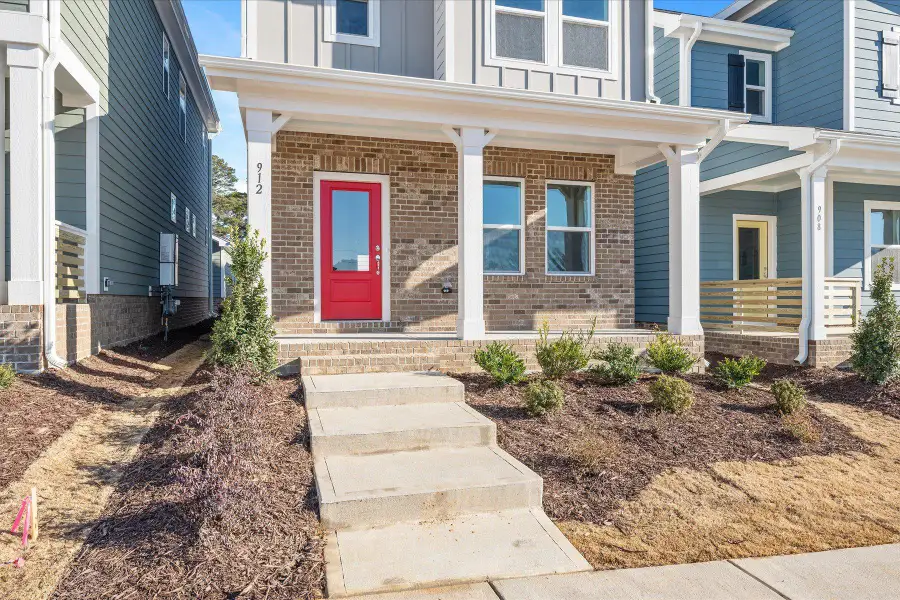 Representative exterior details of a home built from the Storyteller by Garman Homes in Allen Park, Raleigh (Image 3). Representative exterior details of a home built from the Storyteller by Garman Homes in Allen Park, Raleigh (Image 3).