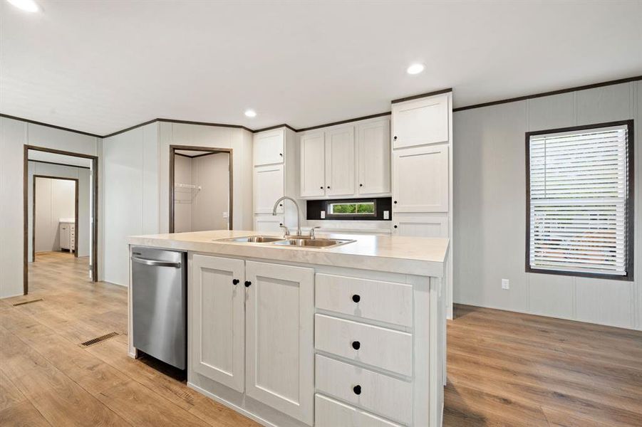 Furnished interior view inside a new home in , Gun Barrel City (Image 5).