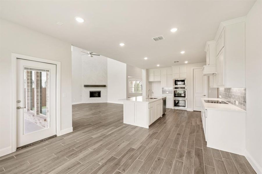 Image 37 of a home in Sunrise at Garden Valley 60-79. Image 37 of a home in Sunrise at Garden Valley 60-79.