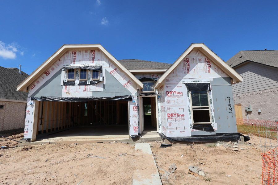 One story home with 3 beds, 2 baths, and 2 car garage