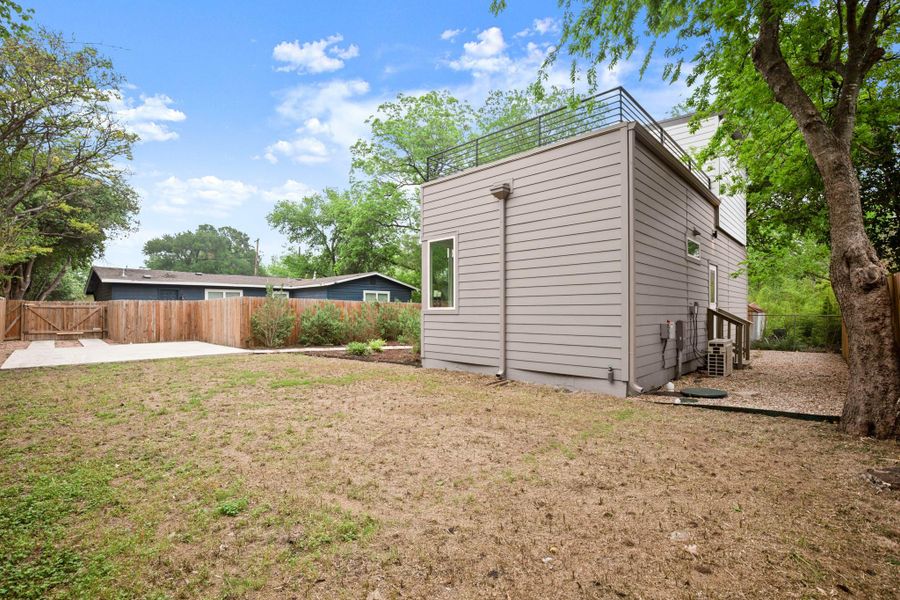 Exterior details and patio area of a home in , Austin (Image 23).