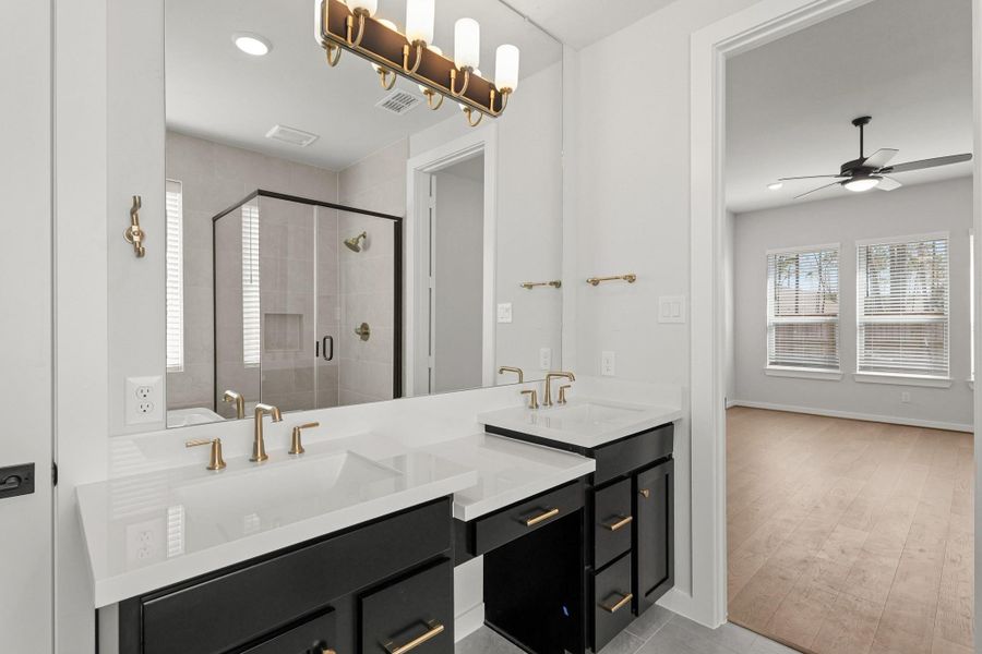 Furnished interior view inside a new home in The Highlands 50', Porter (Image 4). Furnished interior view inside a new home in The Highlands 50', Porter (Image 4).